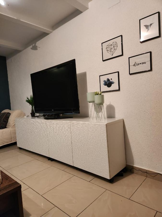 Suite 2 Lits Auberge Du Manala Hotel 24 24 Proche Basel Saint-Louis  Exterior photo